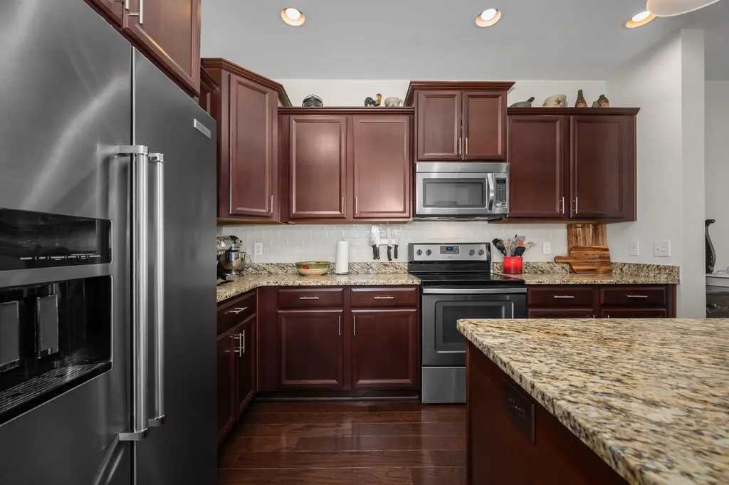 333 Coronado Pvt Circle Hendersonville TN 37075