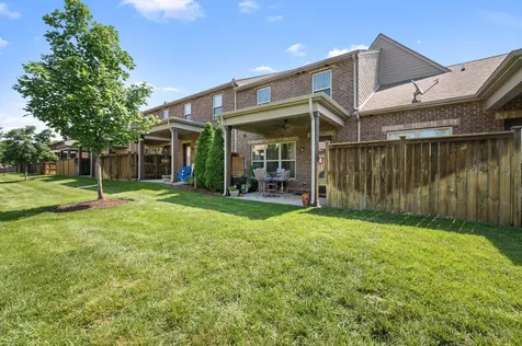 333 Coronado Pvt Circle Hendersonville TN 37075