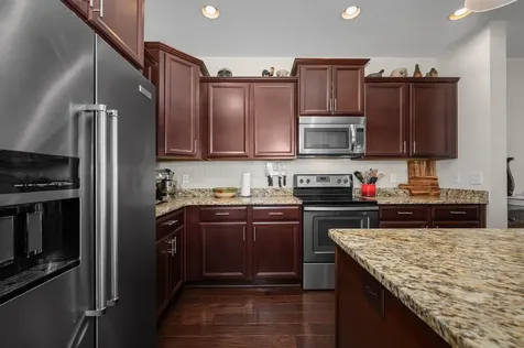 333 Coronado Pvt Circle Hendersonville TN 37075