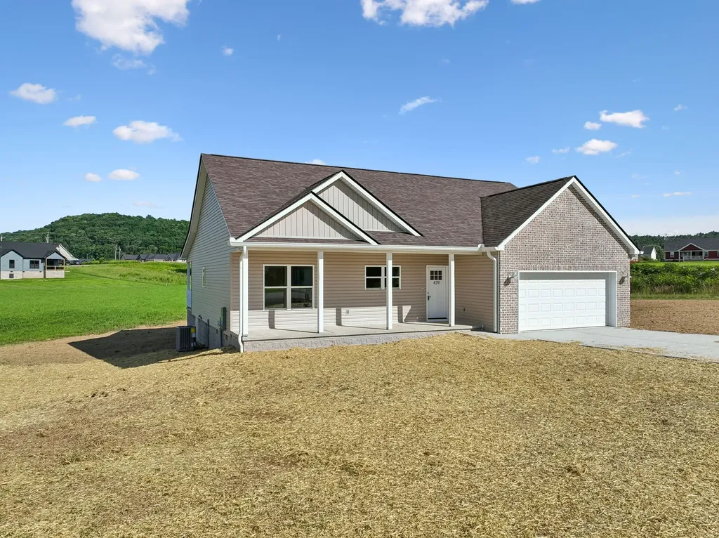 439 Harleys Ridge Road Sparta TN 38583