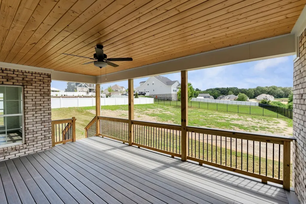 7505 Shoal Mill Point Fairview TN 37062