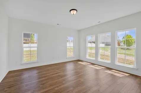 7505 Shoal Mill Point Fairview TN 37062