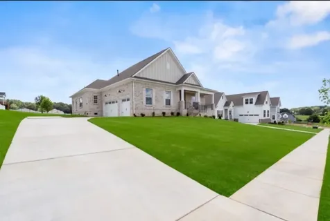 7505 Shoal Mill Point Fairview TN 37062
