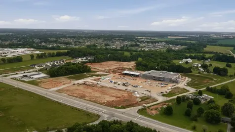 6698 Nashville Road Bowling Green KY 42101