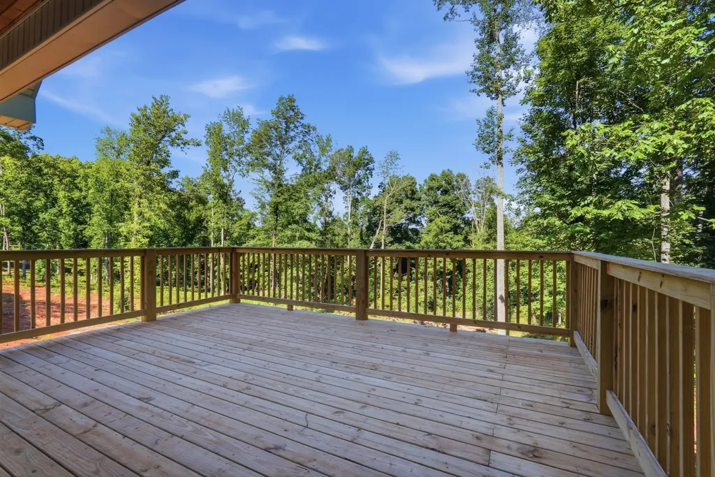 647 Forest Circle Sparta TN 38583