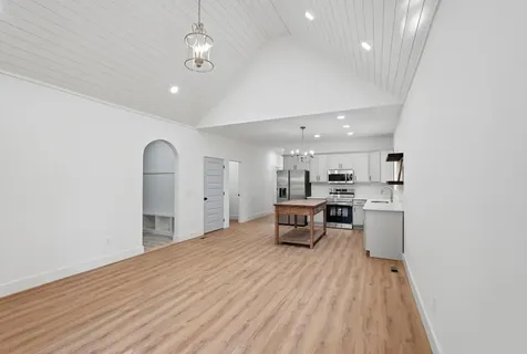 647 Forest Circle Sparta TN 38583