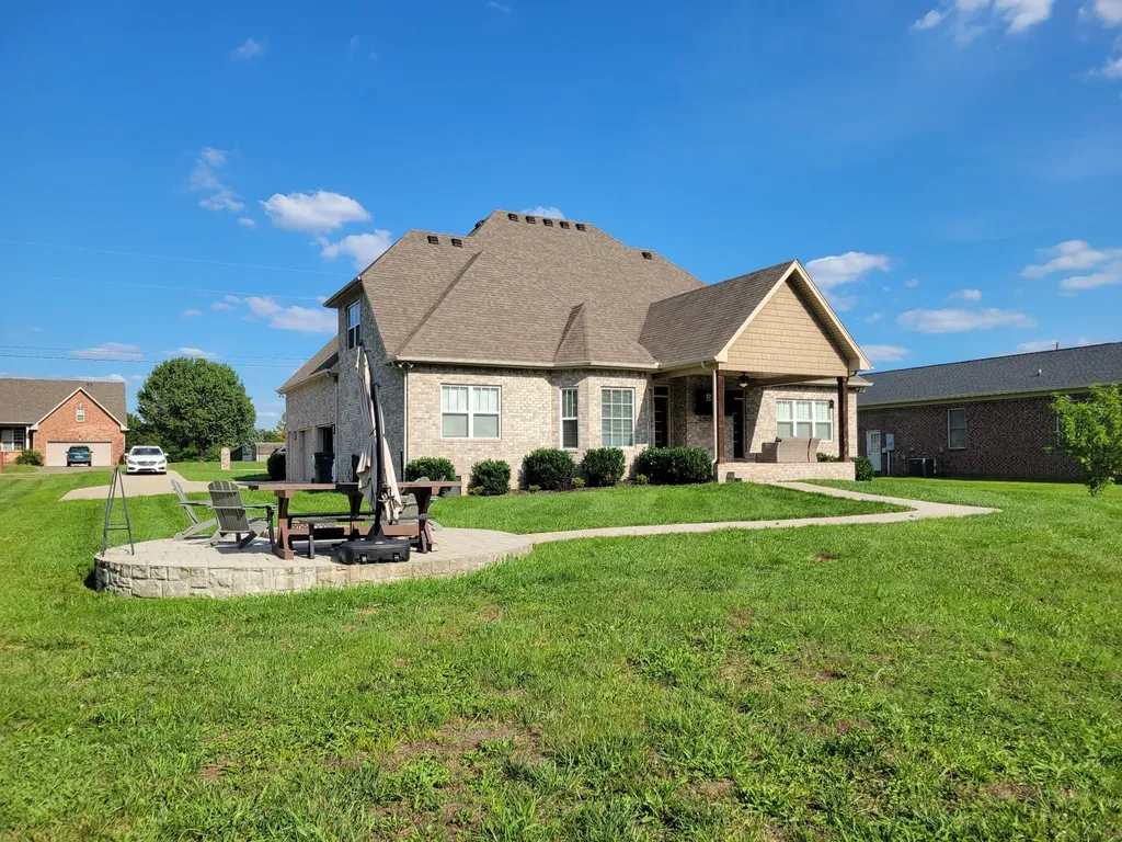 216 Honeysuckle Lane Lebanon TN 37087
