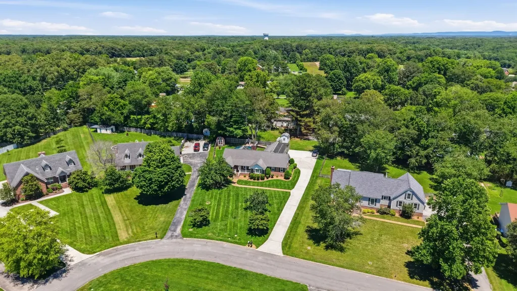 113 Provins Drive Tullahoma TN 37388