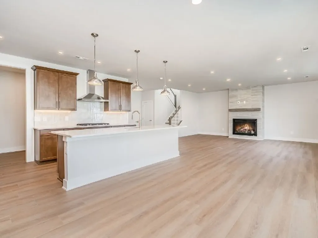2 Tomlinson Pointe Mount Juliet TN 37122