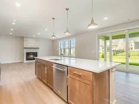2 Tomlinson Pointe Mount Juliet TN 37122