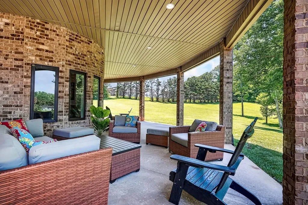 1265 Briarcrest Lane Cookeville TN 38501