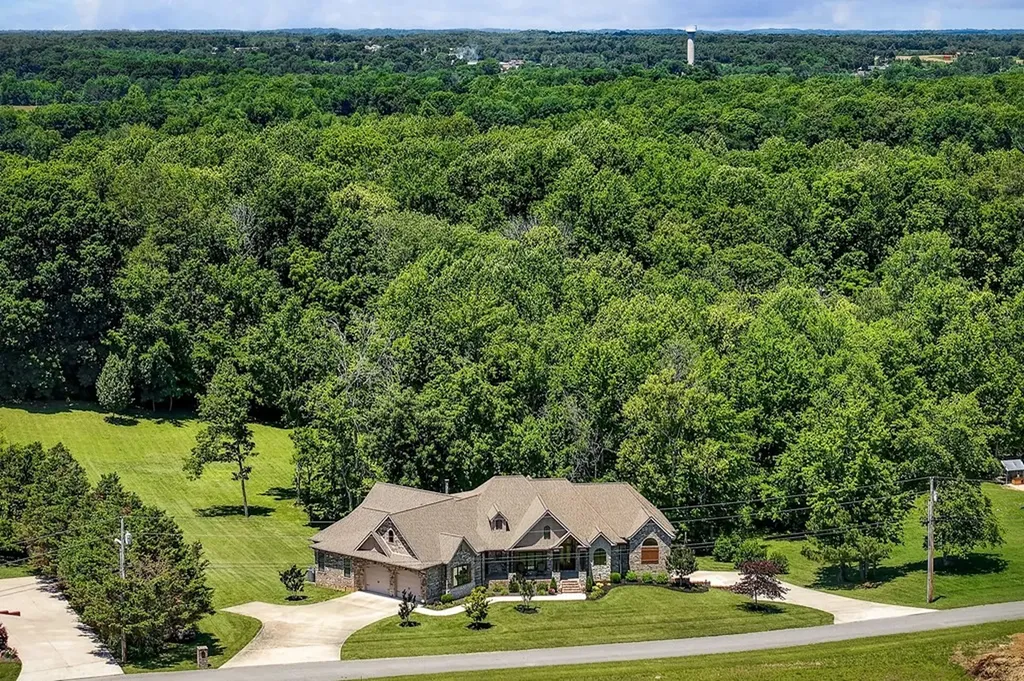 1265 Briarcrest Lane Cookeville TN 38501