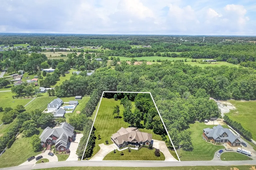 1265 Briarcrest Lane Cookeville TN 38501