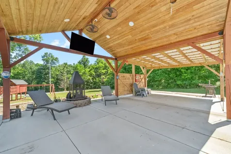 3367 Chapel Hill Road Clarksville TN 37040