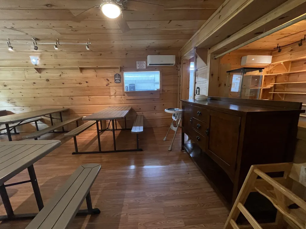 13431 New Highway 68 Tellico Plains TN 37385