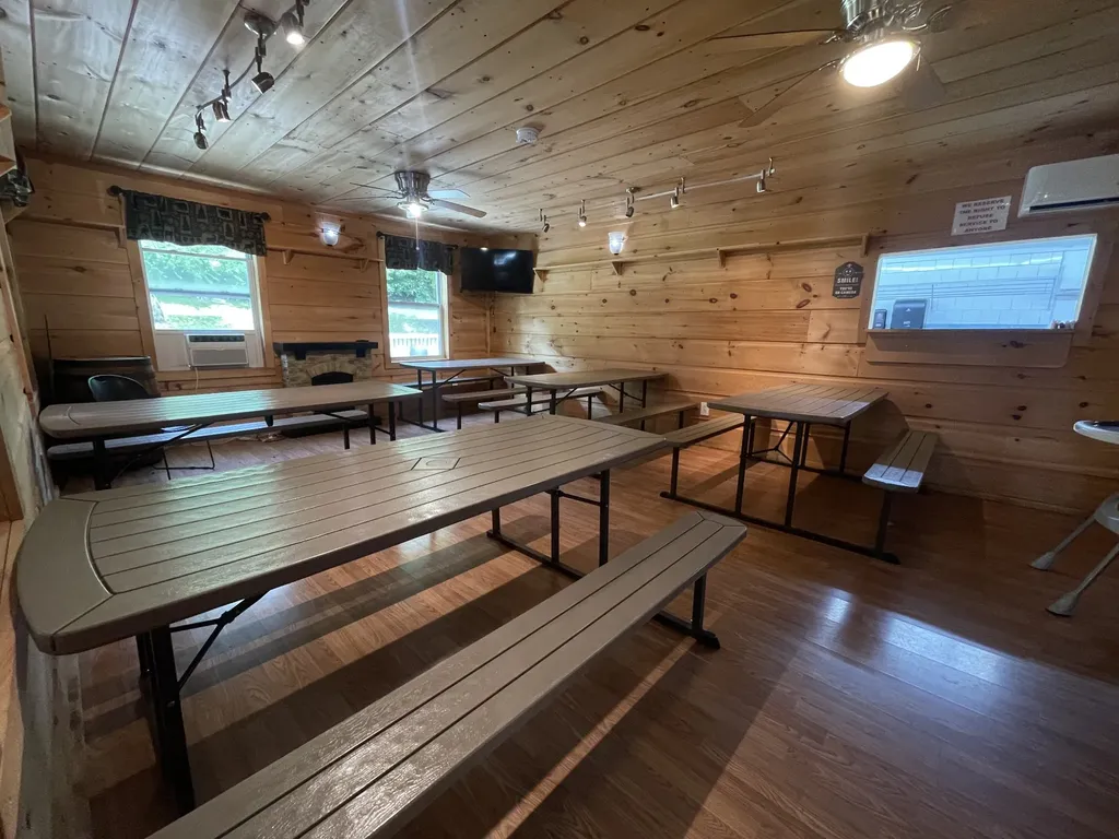 13431 New Highway 68 Tellico Plains TN 37385