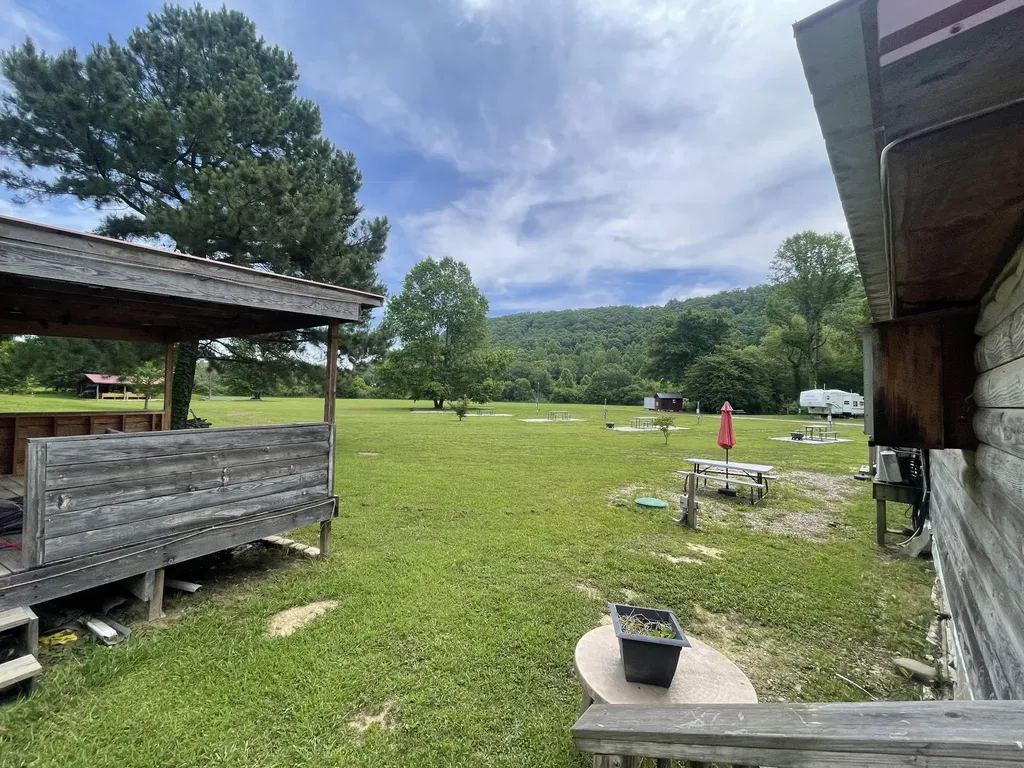 13431 New Highway 68 Tellico Plains TN 37385