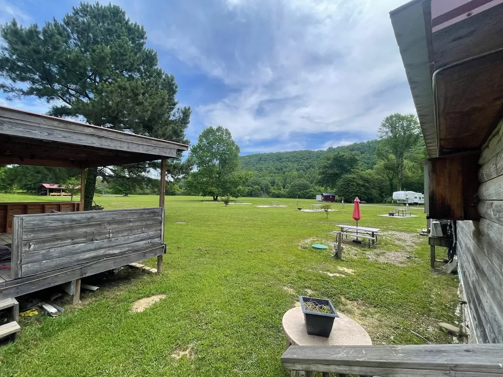 13431 New Highway 68 Tellico Plains TN 37385