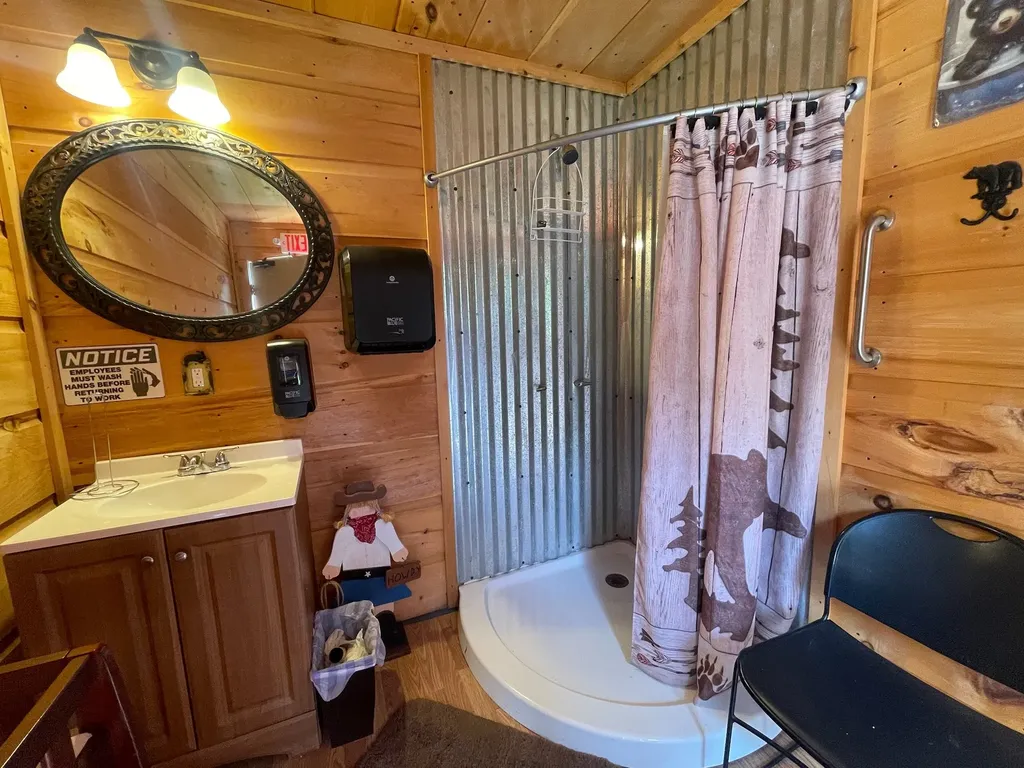 13431 New Highway 68 Tellico Plains TN 37385