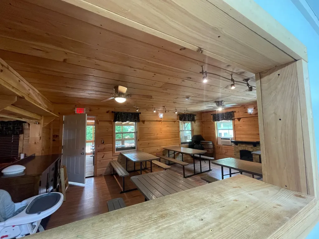 13431 New Highway 68 Tellico Plains TN 37385