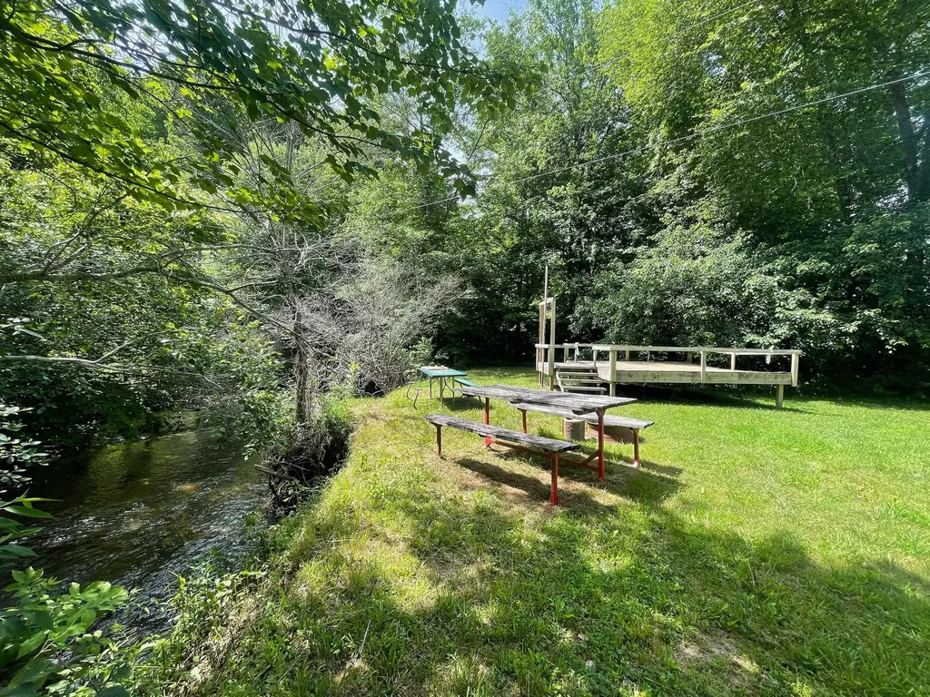 13431 New Highway 68 Tellico Plains TN 37385
