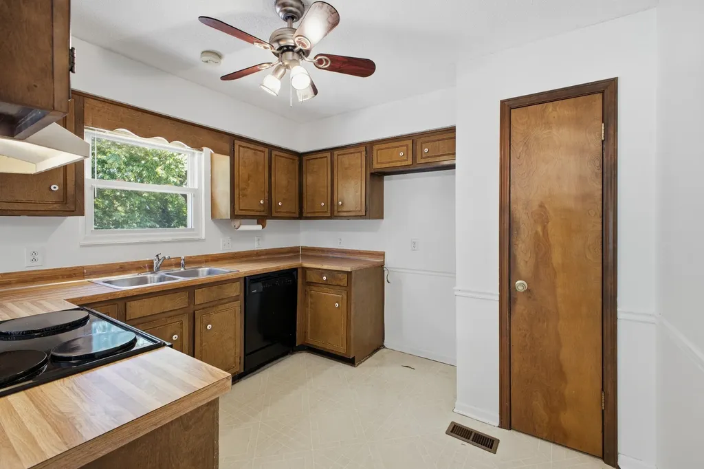 3325 Country Ridge Drive Antioch TN 37013