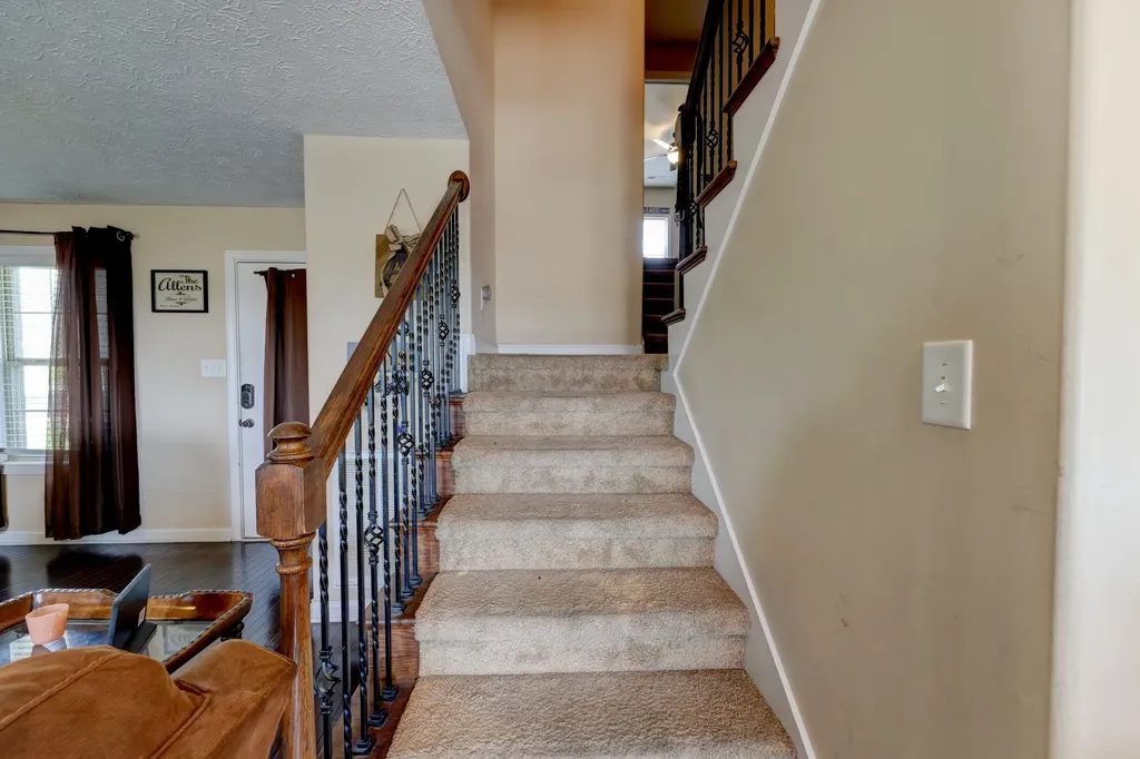 2468 Andersonville Drive Clarksville TN 37042