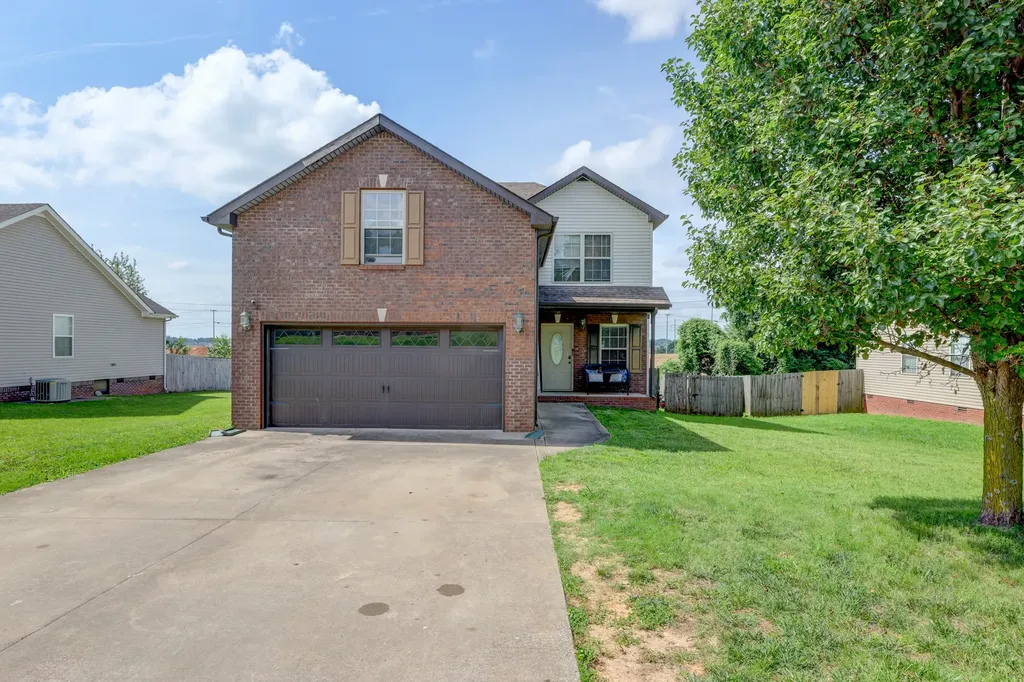 2468 Andersonville Drive Clarksville TN 37042