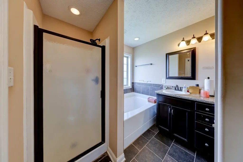 2468 Andersonville Drive Clarksville TN 37042