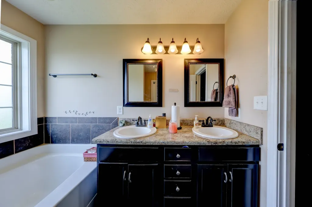 2468 Andersonville Drive Clarksville TN 37042