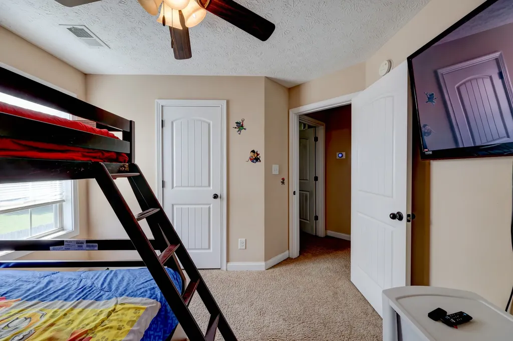 2468 Andersonville Drive Clarksville TN 37042