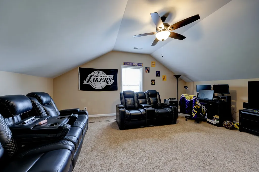 2468 Andersonville Drive Clarksville TN 37042