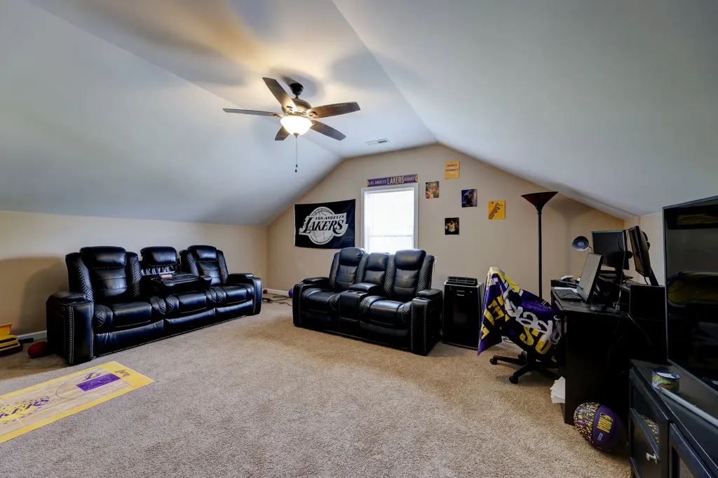 2468 Andersonville Drive Clarksville TN 37042