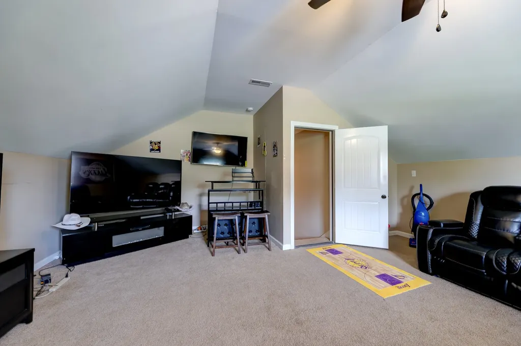 2468 Andersonville Drive Clarksville TN 37042