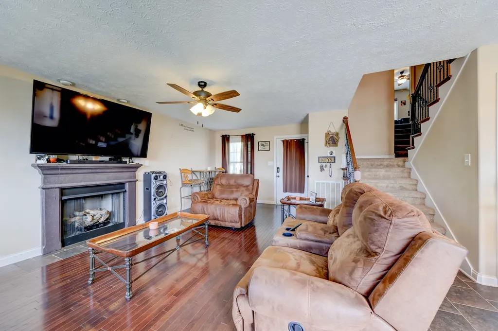 2468 Andersonville Drive Clarksville TN 37042