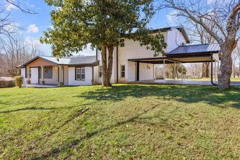 405 Fairfield Road Bethpage TN 37022