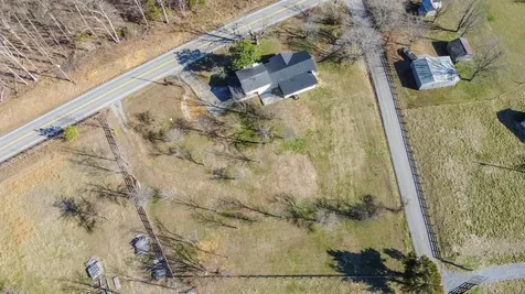 405 Fairfield Road Bethpage TN 37022