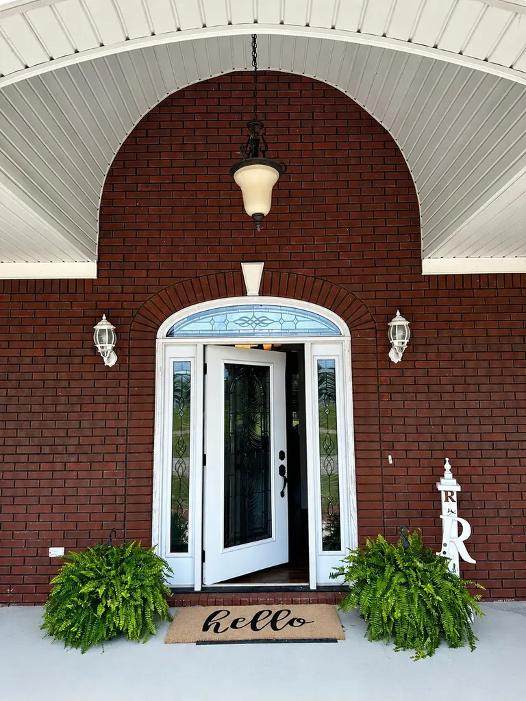 4294 Trousdale Lane Columbia TN 38401