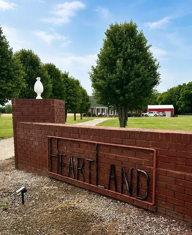 4294 Trousdale Lane Columbia TN 38401
