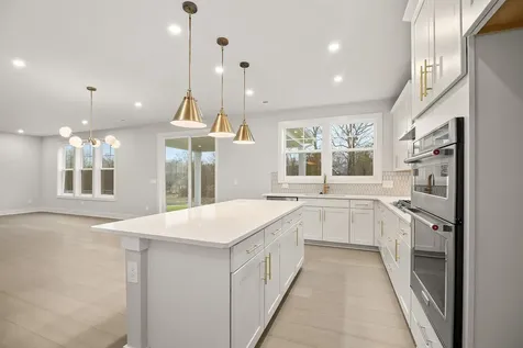 2 Silva Loop Mount Juliet TN 37122