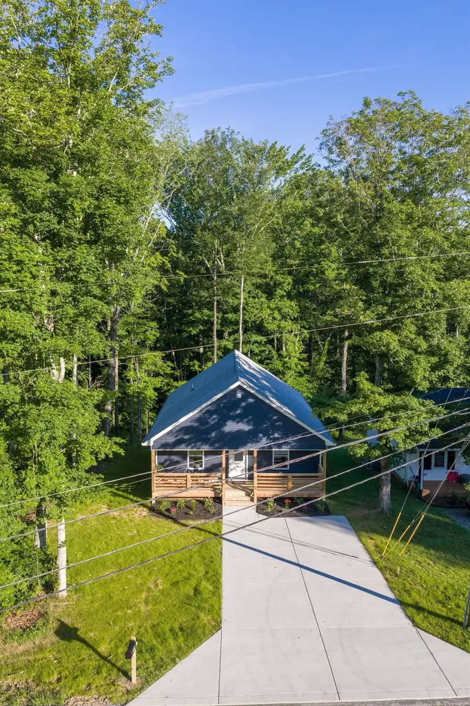 2411 Bell Street Ashland City TN 37015