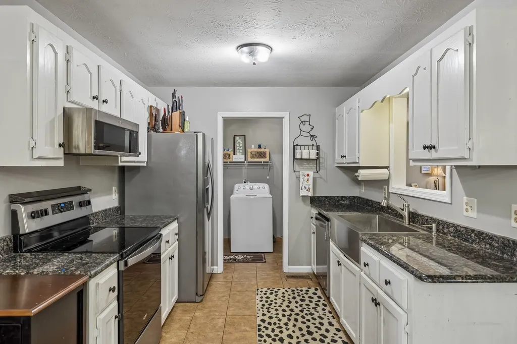 107 Christina Drive Columbia TN 38401