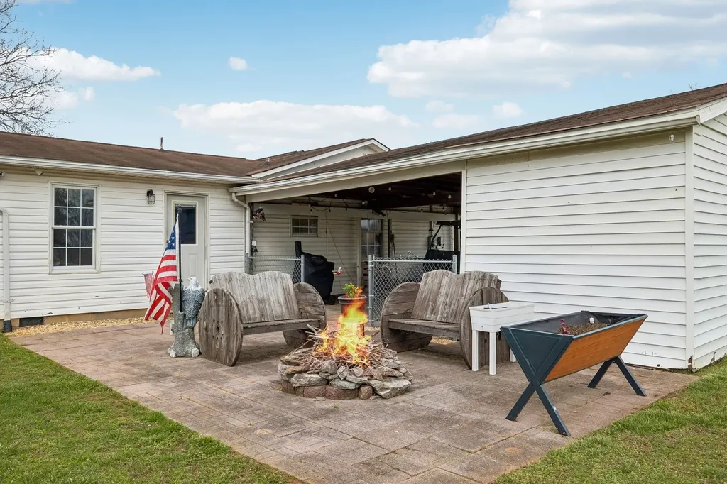 107 Christina Drive Columbia TN 38401