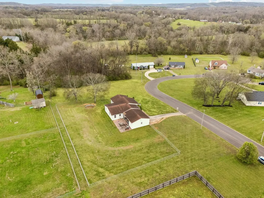107 Christina Drive Columbia TN 38401