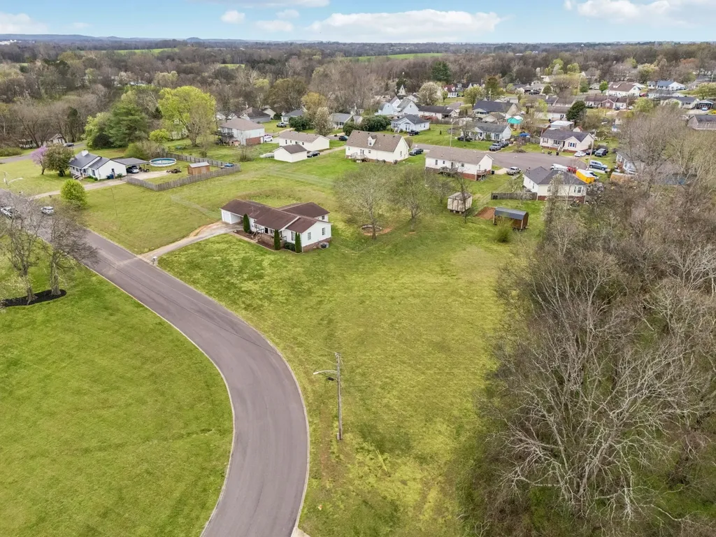 107 Christina Drive Columbia TN 38401
