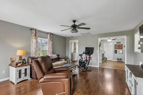 107 Christina Drive Columbia TN 38401