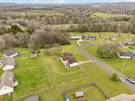 107 Christina Drive Columbia TN 38401