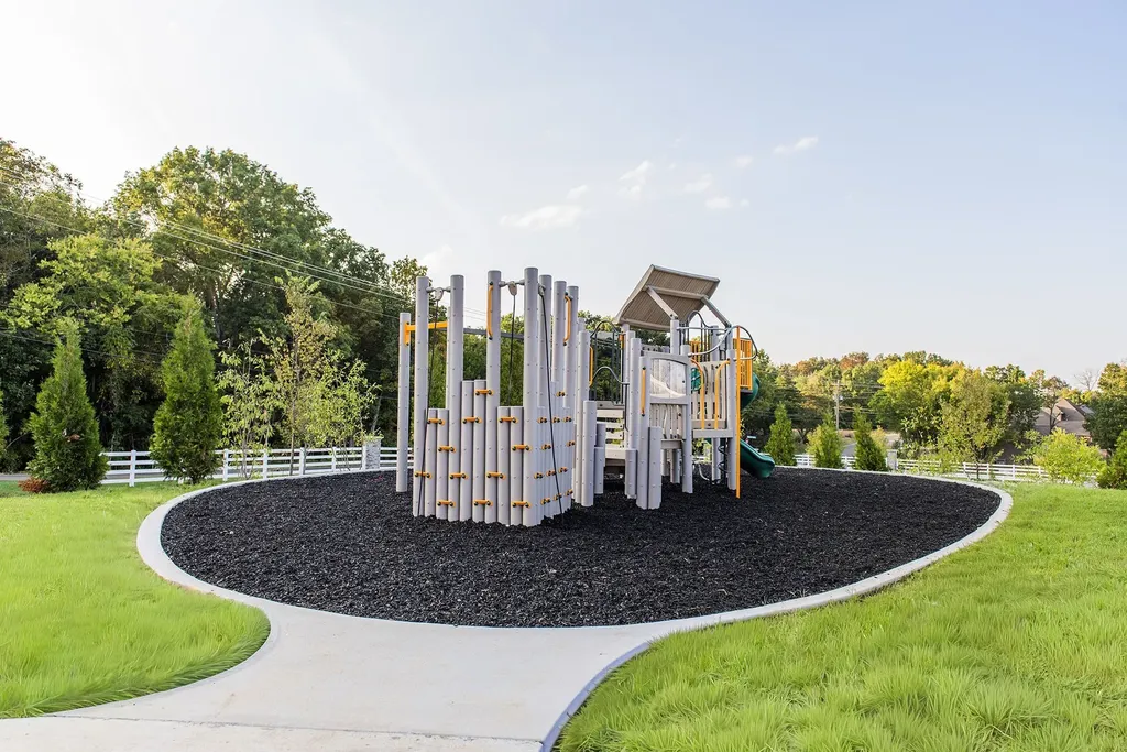 1 Silva Loop Mount Juliet TN 37122