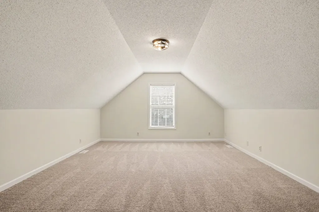 3660 Kendra Ct, S Clarksville TN 37040