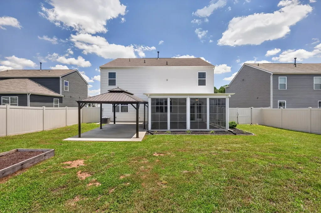 122 William Dylan Drive Murfreesboro TN 37129